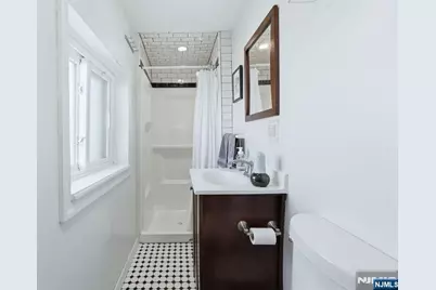 33 Beechwood Avenue, Bogota, NJ 07603 - Photo 15