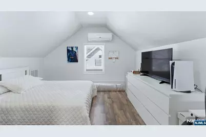 178 Cypress Avenue, Bogota, NJ 07603 - Photo 29