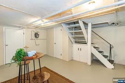 61-63 Claremont Avenue 1 #1, Montclair, NJ 07042 - Photo 33