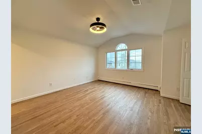 222 2nd B #B, Palisades Park, NJ 07650 - Photo 9