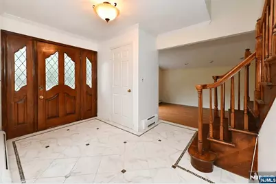 22 Gloria Drive, Allendale, NJ 07401 - Photo 9