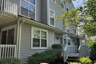 2 Markham Cir, Englewood, NJ 07631 - Photo 1