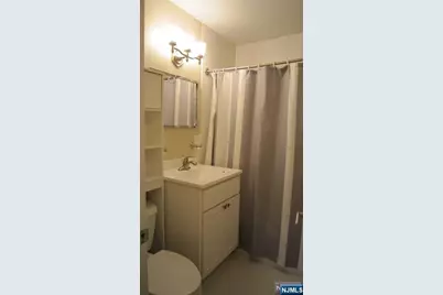 302 Washington Drive, Ramsey, NJ 07446 - Photo 15