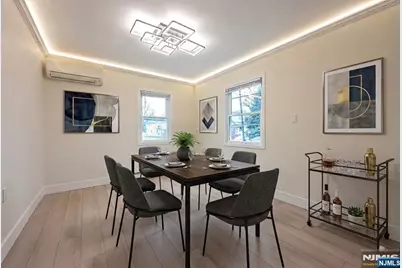 136 Palsa Avenue, Elmwood Park, NJ 07407 - Photo 5