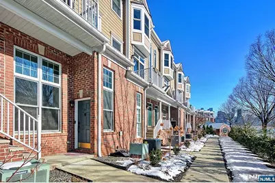 395 Kingston, West New York, NJ 07093 - Photo 13