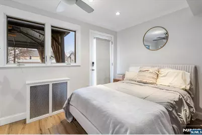 502 6th Avenue, Lyndhurst Township, NJ 07071 - Photo 11