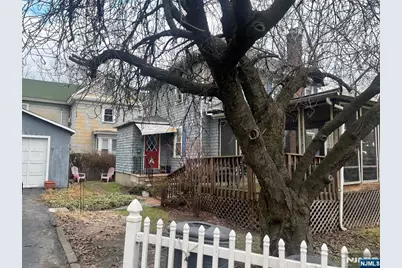 1332 River Road, Edgewater, NJ 07020 - Photo 3