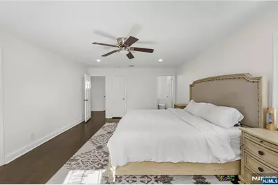 609 Wyndham Road, Teaneck Township, NJ 07666 - Photo 25