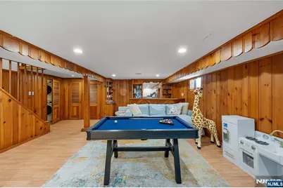 609 Wyndham Road, Teaneck Township, NJ 07666 - Photo 29