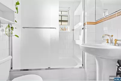 1292 Teaneck Road B #B, Teaneck Township, NJ 07666 - Photo 15