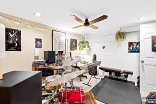 1292 Teaneck Road B, Teaneck Township, NJ 07666 - Photo 17