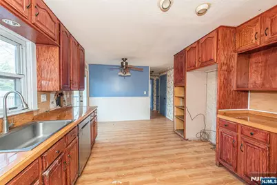 558 Beech Street, Washington Township, NJ 07676 - Photo 9