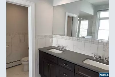 526 Glen Avenue A #A, Palisades Park, NJ 07650 - Photo 11