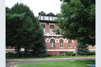 27 Clinton Avenue 1I #1I, Tenafly, NJ 07670 - Photo 3