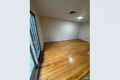 53 Palisade Avenue 209 #209, Englewood, NJ 07631 - Photo 7