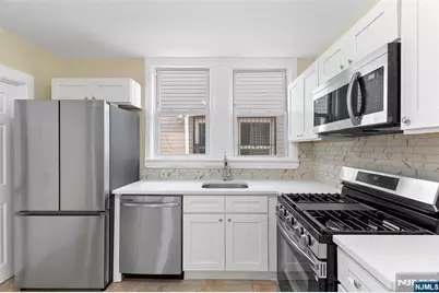 239 19th Street, Newark, NJ 07103 - Photo 9