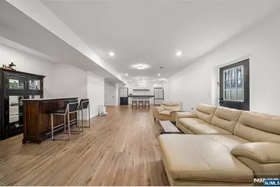 129 Rivervale Road, River Vale Township, NJ 07675 - Photo 29