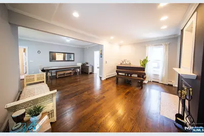 21 Meadow Street, Demarest, NJ 07627 - Photo 3