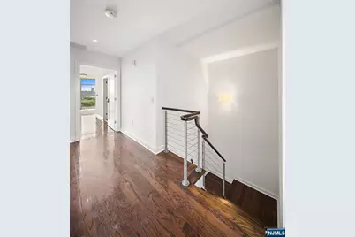 100 Thompson Lane 6B #6B, Edgewater, NJ 07020 - Photo 19
