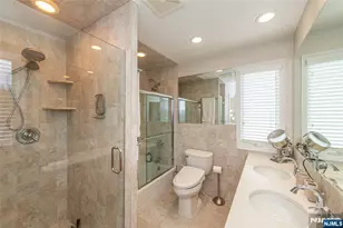 75 Grove St, Clifton, NJ 07013 - Photo 39