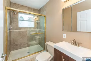 75 Grove St, Clifton, NJ 07013 - Photo 25