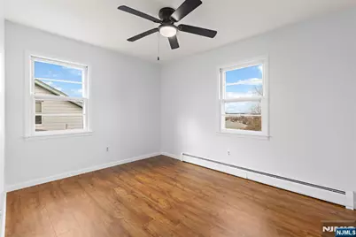 70 2nd Avenue, Secaucus, NJ 07094 - Photo 11