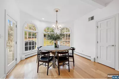 18 Sunflower Drive, Upper Saddle River, NJ 07458 - Photo 17