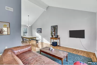 6 Whites Lane, Waldwick, NJ 07463 - Photo 5