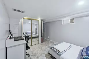 39 Voorhees St, Teaneck Township, NJ 07666 - Photo 45