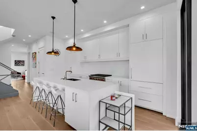 200 Ocean Avenue 8 #8, Long Branch, NJ 07740 - Photo 9