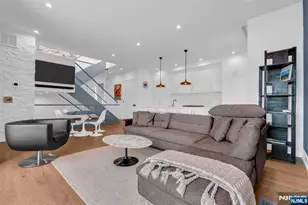 200 Ocean Ave 8, Long Branch, NJ 07740 - Photo 17