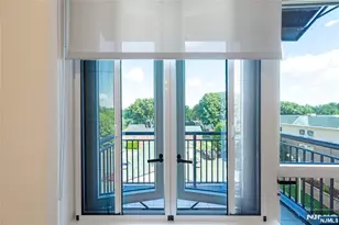 51 Queen Anne Road 301, Bogota, NJ 07603 - Photo 9