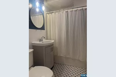 68-70 Montgomery Street 7 #7, Bloomfield, NJ 07003 - Photo 9