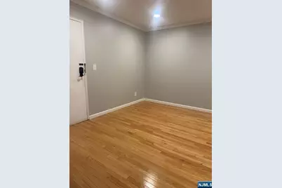 68-70 Montgomery Street 7 #7, Bloomfield, NJ 07003 - Photo 3