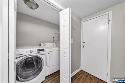 207 Stephanie Drive, Caldwell, NJ 07006 - Photo 41