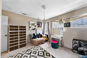 207 Stephanie Dr, Caldwell, NJ 07006 - Photo 33