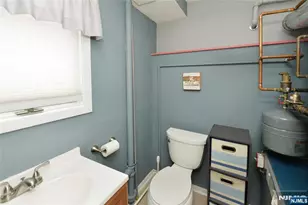 140 Manhattan Ave, Waldwick, NJ 07463 - Photo 11