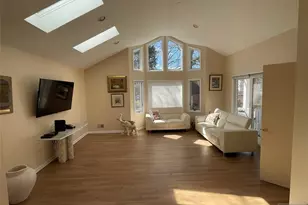 526 Rutland Ave, Teaneck Township, NJ 07666 - Photo 5