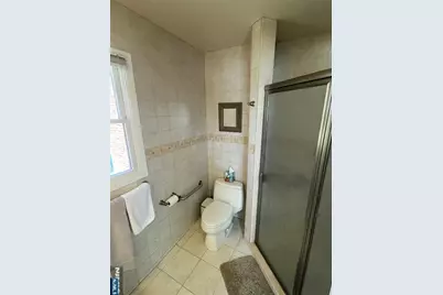 526 Rutland Avenue, Teaneck Township, NJ 07666 - Photo 7