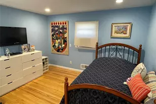 526 Rutland Ave, Teaneck Township, NJ 07666 - Photo 19