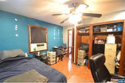 74 Cathedral Avenue, Clifton, NJ 07110 - Photo 15