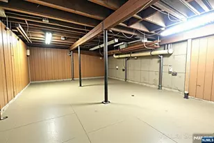 74 Cathedral Ave, Clifton, NJ 07110 - Photo 25