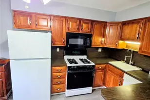 245 Beech 2, Kearny, NJ 07032 - Photo 3