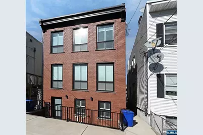 34 Manhattan Avenue 2 #2, Jersey City, NJ 07307 - Photo 43