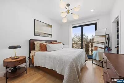 34 Manhattan Avenue 2 #2, Jersey City, NJ 07307 - Photo 27