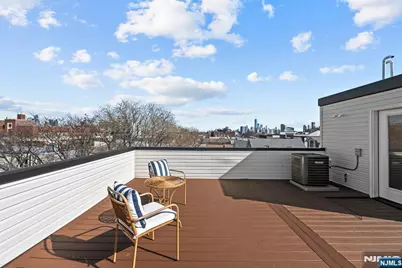 34 Manhattan Avenue 2 #2, Jersey City, NJ 07307 - Photo 39