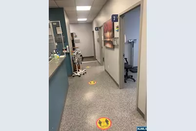 47 Orient 3C #3C, Rutherford, NJ 07070 - Photo 3