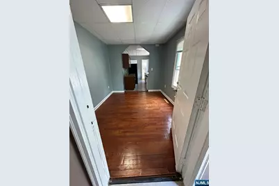 521 Chestnut Street 2 #2, Orange, NJ 07050 - Photo 7