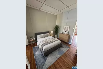 521 Chestnut Street 2 #2, Orange, NJ 07050 - Photo 3