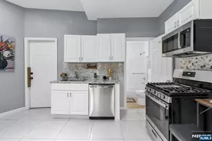 705 15th St, Newark, NJ 07103 - Photo 15